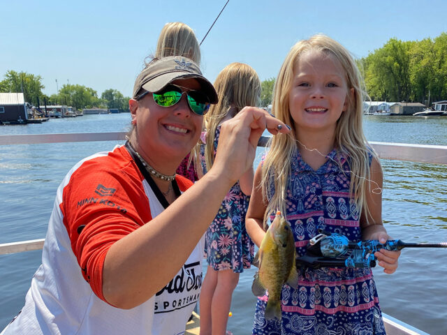 https://fishingbooker.com/blog/womens-fishing-federation-wff/