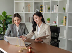 https://www.vecteezy.com/photo/49754224-female-lawyers-reviewing-case-details-on-laptop-together
