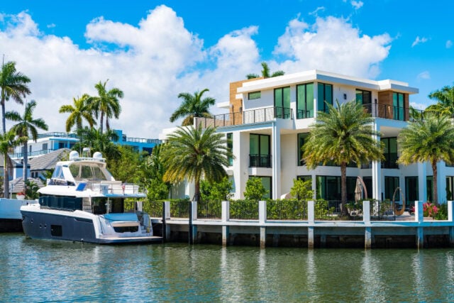 https://www.freepik.com/premium-photo/beautiful-villa-rest-summer-vacation-modern-villa-with-private-yacht-summer-vacation-dreamy-destination-summer-vacation-villa-luxury-villa-with-yacht-perfect-summer-vacation_63428467.htm#from_element=cross_selling__photo