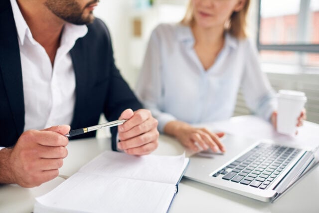 https://www.freepik.com/free-photo/discussing-business-plan_5403148.htm#fromView=search&page=1&position=13&uuid=73bc27be-de29-4b0c-b64a-9284341865af&query=financial+advisor