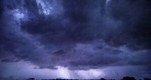 https://www.vecteezy.com/photo/1896033-stormy-sky-at-night