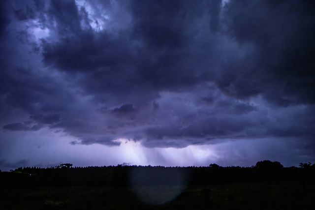 Night sky blitz https://www.vecteezy.com/photo/1896033-stormy-sky-at-night