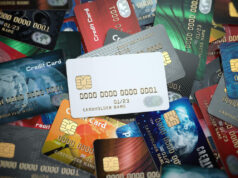 https://www.freepik.com/premium-photo/white-blank-credit-cards-mockup-onthe-background-colorful-credit-cards-different-banks_62421613.htm#fromView=search&page=1&position=9&uuid=0dc71580-bd68-4eb8-9a92-c280f18d08b6&query=pilce+credit+cards