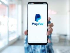 This Convincing PayPal Email Is Actually a Scam https://www.freepik.com/premium-photo/woman-hands-holding-smartphone-with-paypal-apps-screen-paypal-is-online-electronic-payment-system_6769769.htm#fromView=search&page=1&position=44&uuid=38d4fa56-839a-4fd1-98f4-c2e0fed0bb01&query=paypal