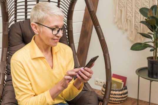 https://www.freepik.com/free-photo/beautiful-senior-woman-using-her-phone_6598941.htm#fromView=image_search&page=1&position=23&uuid=789c8032-a538-4a94-975b-5ad292a9e61f&query=senior+woman+smartphone