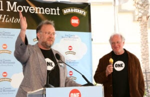 https://www.vecteezy.com/photo/14683424-jerry-greenfield-and-ben-cohen-of-ben-and-jerry-s-ben-and-jerry-s-press-conference-supporting-one-burbank-ca-april-7-2008