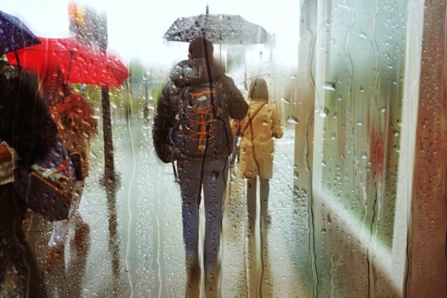 vecteezy_people-with-an-umbrella-in-rainy-days-in-winter-season_22452585 https://www.vecteezy.com/photo/22452585-people-with-an-umbrella-in-rainy-days-in-winter-season-bilbao-basque-country-spain