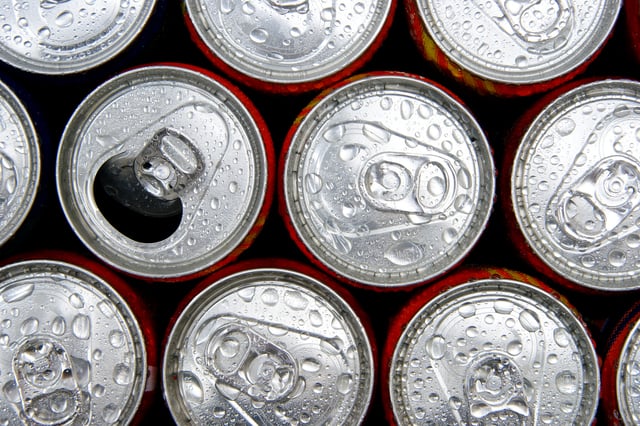 https://www.vecteezy.com/photo/30722054-a-close-up-of-cans-of-soda