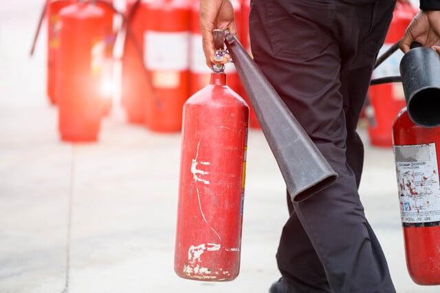 https://www.vecteezy.com/photo/3446635-fireman-lower-body-prepare-fire-drill-holding-portable-fire-extinguish