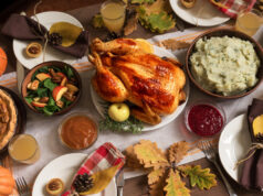 https://www.freepik.com/premium-photo/table-with-plate-food-including-turkey-mashed-potatoes-fruit_381728419.htm#from_element=cross_selling__photo