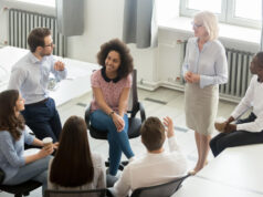 https://www.freepik.com/premium-photo/business-people-group-discussing-work-plan-with-coach-meeting_329283560.htm#fromView=image_search&page=1&position=19&uuid=4950d1d8-5b04-4892-b704-f72f95bb47c6&query=leadership