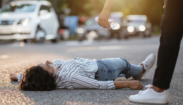 https://www.vecteezy.com/photo/68537322-a-helping-hand-offers-water-to-a-fainted-woman