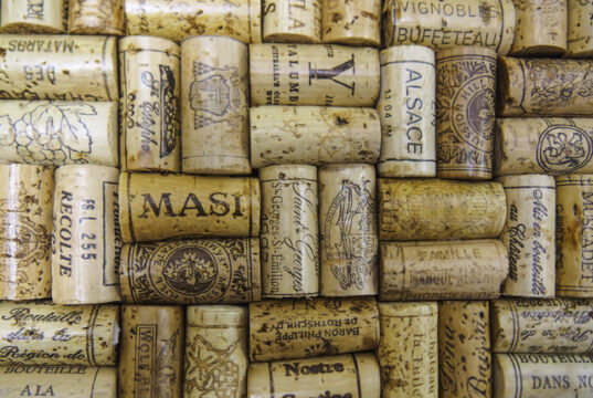 https://www.vecteezy.com/photo/2616458-cork-corks-for-wine