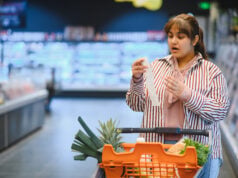 https://www.vecteezy.com/photo/73943998-shocked-indian-woman-checking-grocery-receipt-in-supermarket