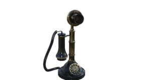 https://www.freepik.com/premium-photo/3d-rendering-telephone-vintage-retro-white-background_250758888.htm#from_element=cross_selling__photo