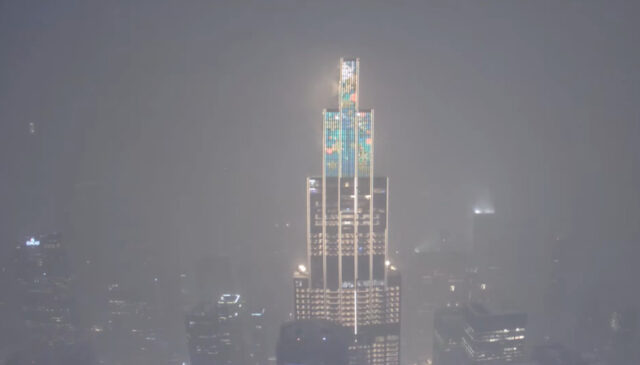 Earth Cam https://www.youtube.com/watch?v=TsgoxkRFit0