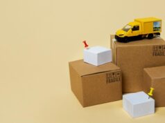 https://www.freepik.com/free-photo/truck-boxes-arrangement_33752570.htm#fromView=image_search&page=1&position=0&uuid=5e692876-95c0-416e-ae2d-324e8da1e284