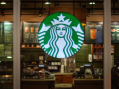 https://www.vecteezy.com/photo/22166350-starbucks-cafe-interior-company-logo-sign-on-glass-door-moscow-27-09-2019