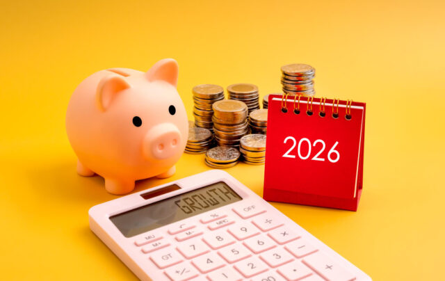https://www.freepik.com/premium-photo/financial-growth-planning-concept-new-year-2026-with-red-table-calendar-piggy-bank-coins-stacks-calculator-showing-growth-yellow-background-annual-income-saving-investment-sales-profit_422762560.htm#fromView=image_search&page=1&position=46&uuid=5cbf4c50-baa8-462e-828a-3ff8d96464b2