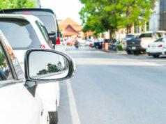https://www.freepik.com/free-photo/side-rear-view-mirror-modern-car_1247736.htm#fromView=search&page=1&position=37&uuid=3fb447ea-f14b-4376-ad61-8eef8b9c5d95&query=parked+cars+in+hot+sun