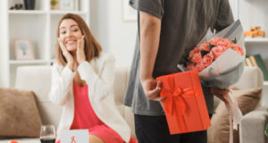 https://www.freepik.com/free-photo/guy-holding-present-with-bouquet-smiling-woman-putting-hands-cheeks-sitting-sofa-happy-women-s-day-living-room_16697663.htm#fromView=search&page=1&position=4&uuid=5b5170fa-7d75-4f7a-8d06-edafa9130ab7&query=valentine+gift+exchange