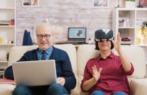 https://www.freepik.com/premium-photo/elderly-age-woman-sitting-sofa-wearing-virtual-reality-goggles-old-man-sitting-sofa-using-laptop-his-wife_19745800.htm#fromView=search&page=1&position=5&uuid=61ec08d5-bc18-4f25-beef-1e3f3cd4cb8b&query=senior+pc+brain+game