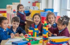 https://www.freepik.com/premium-photo/children-playing-with-lego-building-classroom_369996842.htm#fromView=image_search&page=1&position=16&uuid=d4fc5bff-bcc9-4a04-8b71-be13fc5b7380