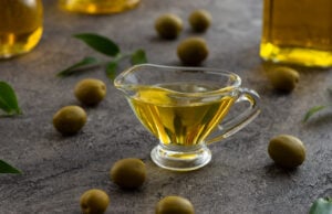 https://www.freepik.com/free-photo/assortment-olive-oil-glass-green-olives_5486623.htm#fromView=search&page=1&position=33&uuid=ee3e68c0-2911-401d-8565-f91a6772e91e&query=EVOO