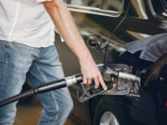https://www.freepik.com/free-photo/handsome-man-pours-gasoline-into-tank-car_5912242.htm#fromView=search&page=1&position=18&uuid=f3c3e575-c960-4134-b296-dfc71a982b45&query=gas+pump