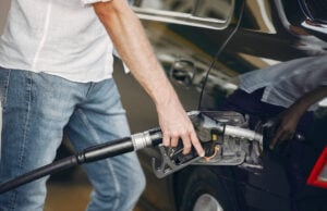 https://www.freepik.com/free-photo/handsome-man-pours-gasoline-into-tank-car_5912242.htm#fromView=search&page=1&position=18&uuid=f3c3e575-c960-4134-b296-dfc71a982b45&query=gas+pump