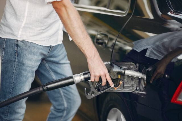 https://www.freepik.com/free-photo/handsome-man-pours-gasoline-into-tank-car_5912242.htm#fromView=search&page=1&position=18&uuid=f3c3e575-c960-4134-b296-dfc71a982b45&query=gas+pump