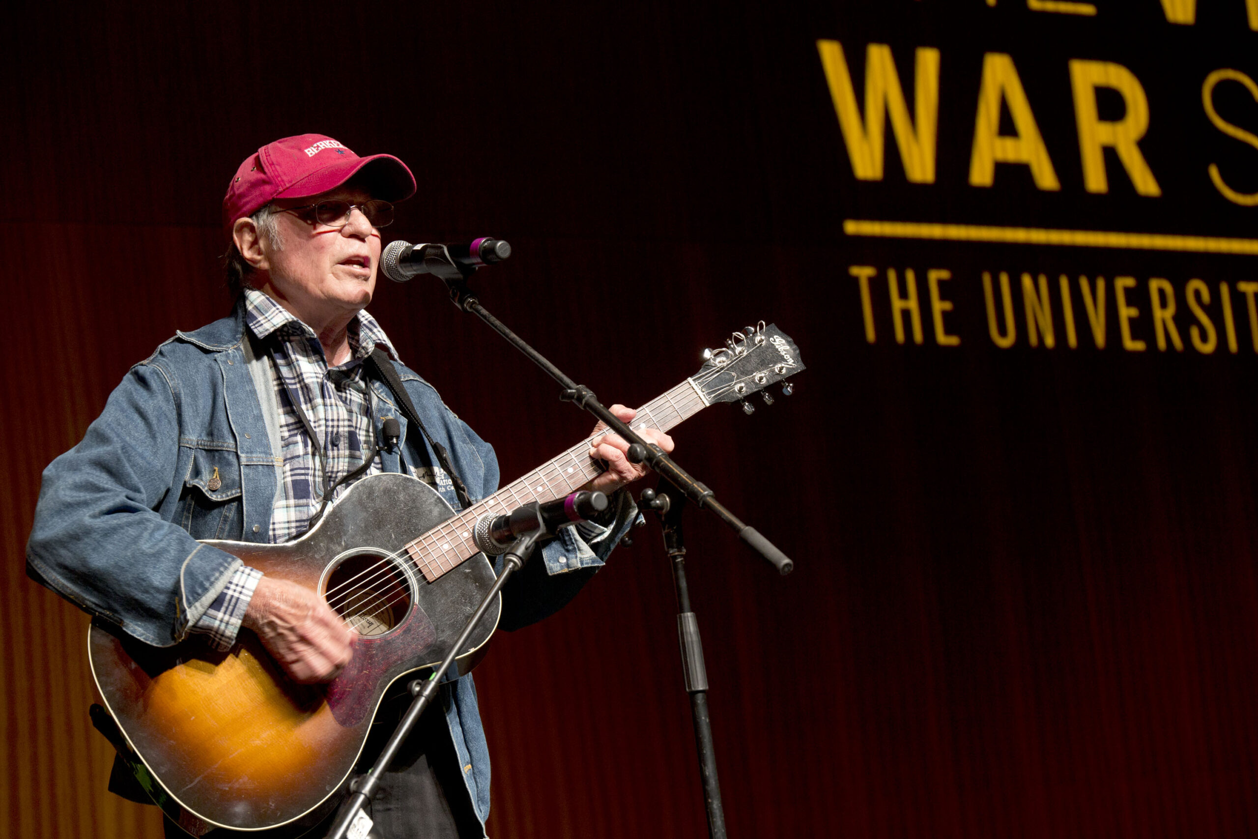 Woodstock Icon Country Joe McDonald, Voice of a Generation's Anti-War ...