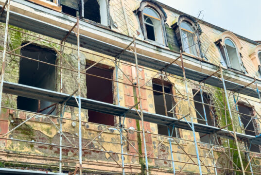 https://www.vecteezy.com/photo/75776801-building-renovation-work-takes-place-on-an-old-structure-with-scaffolding-during-daylight-hours-in-a-city-environment