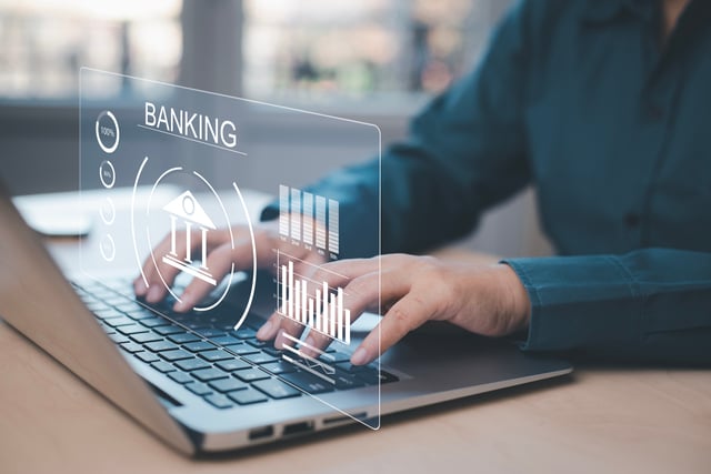 https://www.vecteezy.com/photo/22745286-online-banking-apps-business-people-using-finance-and-banking-on-the-internet-and-commercial-e-commerce-technology-digital-online-payment-and-shopping-on-the-network-connection