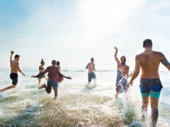 https://www.freepik.com/free-photo/friends-running-water_3001110.htm#fromView=search&page=1&position=18&uuid=3664c5cf-63f4-491b-b77f-7cec106d9798&query=people+at+the+beach