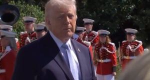 Trump Signals Hardline “Keep the Oil” Stance on Iran During Annual White House Easter Egg Roll (2 – Videos)
