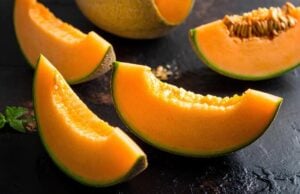 https://www.vecteezy.com/photo/75206270-sliced-cantaloupe-melon-with-seeds-on-dark-background