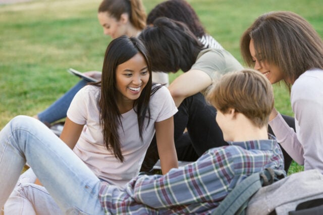 https://www.magnific.com/free-photo/smiling-students-studying-outdoors_7570776.htm#fromView=search&page=1&position=34&uuid=08d9821d-3411-4fe5-a262-c656912953ad&query=school+get+together