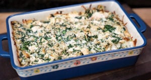 Cheesy Chicken in a One-Pan Solution (Video)