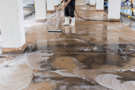 https://www.magnific.com/search?ai=excluded&format=search&last_filter=query&last_value=commercial+cleaning+floor&query=commercial+cleaning+floor&type=photo
