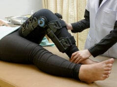 https://www.magnific.com/premium-photo/physiotherapist-stretch-exercises-patient-s-leg-rehabilitation-knee-injury_2182078.htm#from_element=cross_selling__photo