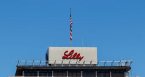 Lilly’s New Drug Yields Dramatic Weight Loss, Rivaling Bariatric Surgery, GLP-1s