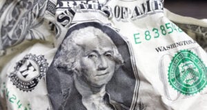 https://www.vecteezy.com/photo/9707699-one-crumpled-american-dollars
