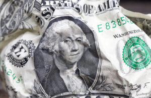 https://www.vecteezy.com/photo/9707699-one-crumpled-american-dollars