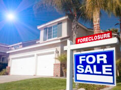 https://www.vecteezy.com/photo/16449553-red-foreclosure-for-sale-real-estate-sign-and-house