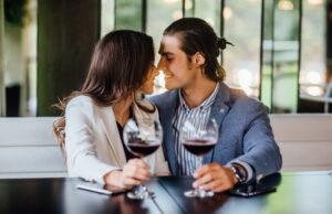 https://www.magnific.com/free-photo/romantic-couple-enjoying-dinner-cafe-relationship-romantic-time_17093894.htm#fromView=search&page=1&position=32&uuid=b725d158-f893-4750-9825-013d0b1ab11e&query=couple+date