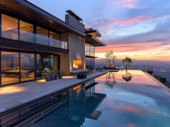 https://www.magnific.com/premium-photo/house-with-pool-sunset-view_243621171.htm#fromView=search&page=1&position=15&uuid=f59bc42b-38e3-4654-9a39-6b0e4ea6843d&query=luxury+homes