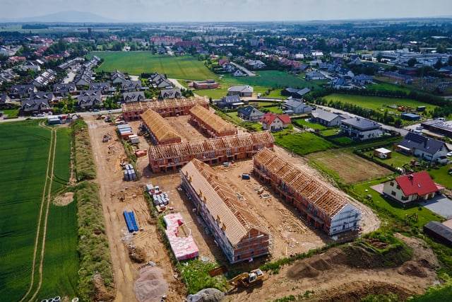 https://www.vecteezy.com/photo/46801567-aerial-view-of-new-house-construction-project-in-suburban-area