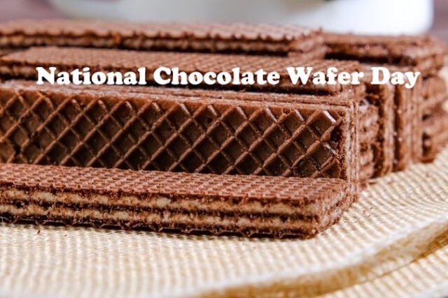 119 https://www.magnific.com/premium-photo/texture-chocolate-waffles-closeup-shallow-depth-field-blurred-background_44668728.htm#fromView=search&page=1&position=43&uuid=68f07352-dfa4-4e80-a6c5-981dd35005d5&query=chocolate+wafers