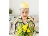 https://www.magnific.com/free-photo/portrait-grandmother-holding-flowers_9149098.htm#fromView=search&page=1&position=31&uuid=c9c97719-95e7-48f2-b99e-3ef1787ebe42&query=centenarian